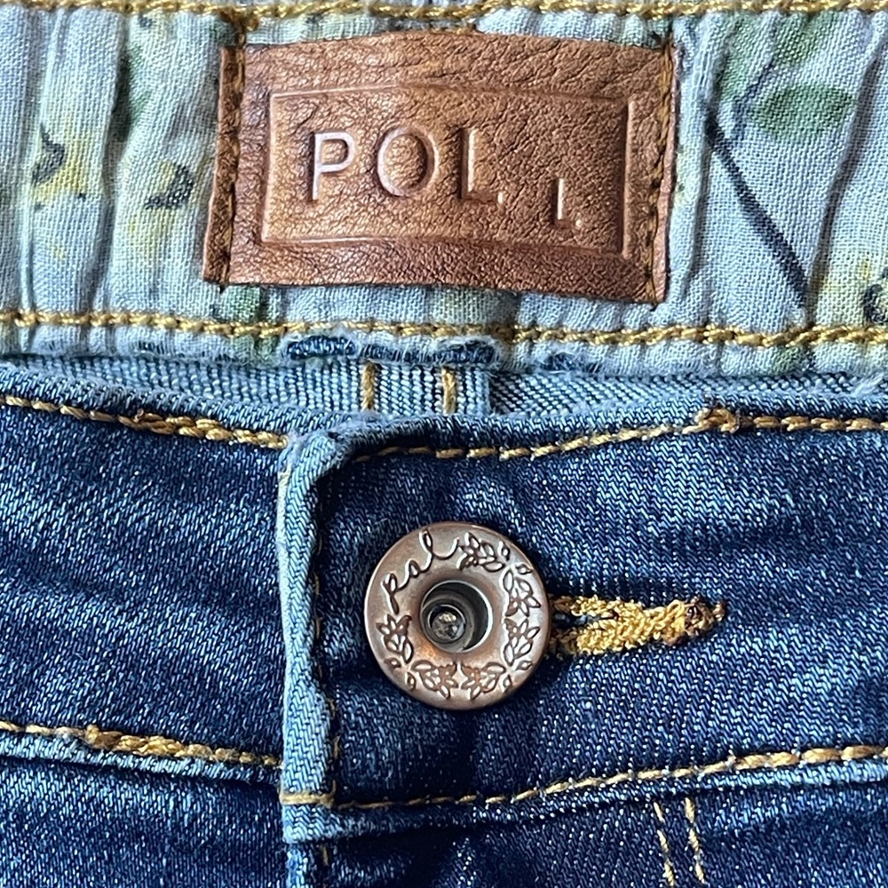 POL Blue Slim Fit Distressed Boyfriend Jeans Size Large -Free With $50 Purchase - Picture 7 of 12